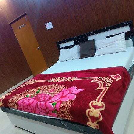 La Ayodhya Residency Hotel Exterior photo