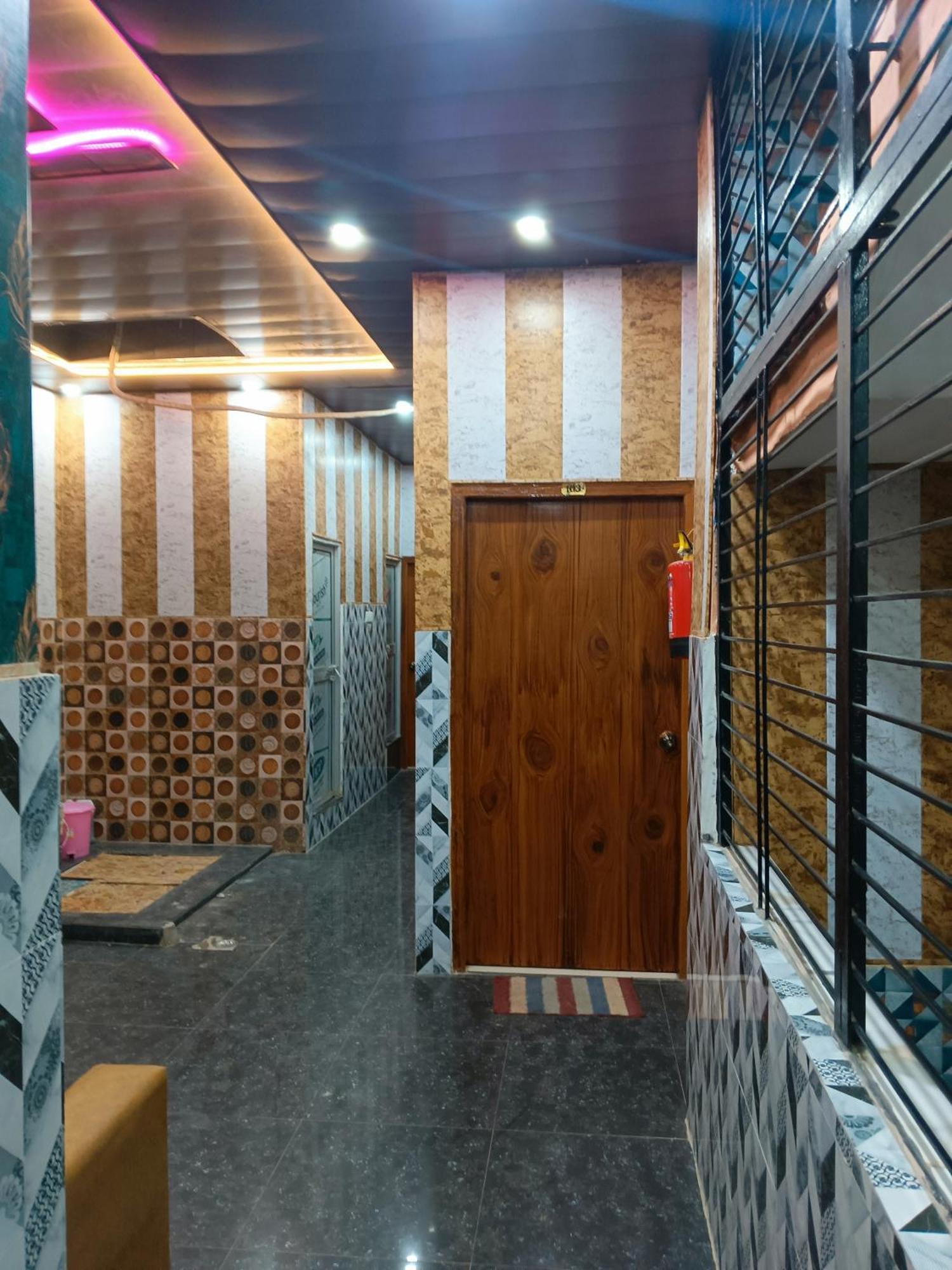 La Ayodhya Residency Hotel Exterior photo