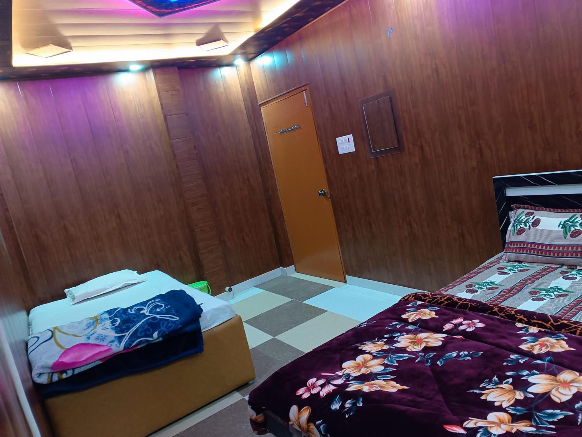 La Ayodhya Residency Hotel Exterior photo